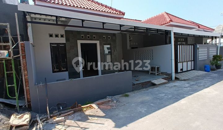 Rumah Baru Ready Modern Minimalis Full Canopy Luas Tanah 83 M² Kt 3 Km 1 Di Cluster Gentan Raya 2
