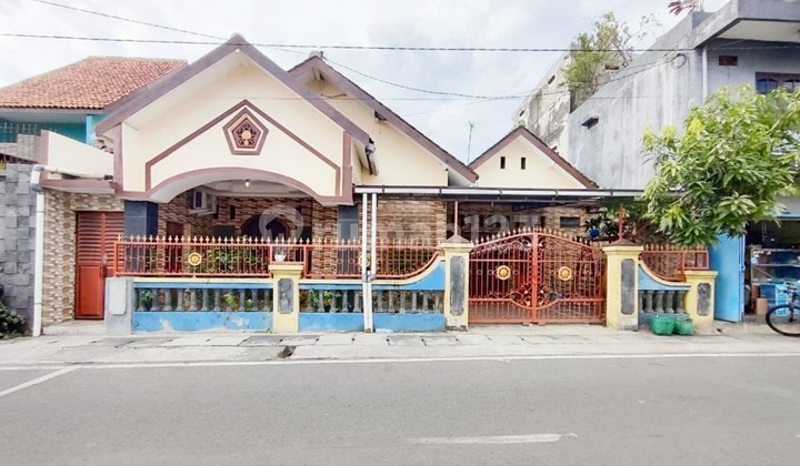 Rumah Terawat Semifurnish Murah Dan Luas Dekat Rs Ngipang Solo Surakarta 1