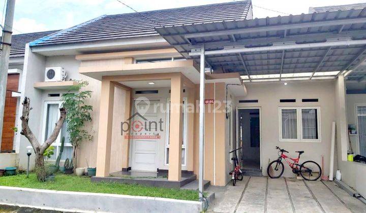 Rumah Cantik Di Cluster Yang Nyaman Dan Asri Lokasi Strategis Hanya 12 Menit Ke Kampus Uns Solo 1