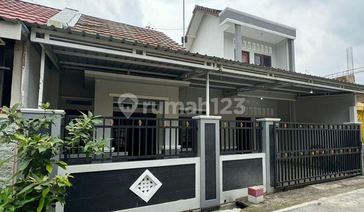 Rumah Cantik Siap Huni Dekat Kampus Unisri Solo Kota Rumah Cantik Siap Huni Dekat Kampus Unisri Solo Kota