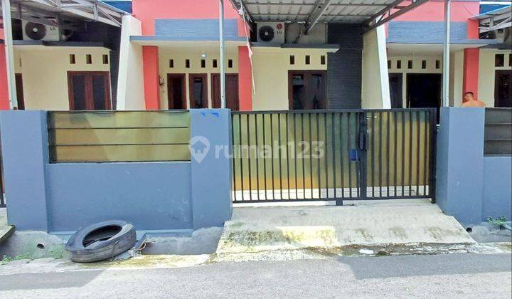 Disewakan Rumah Cantik Dekat Sekolah Al Abidin Dan Tol Klodran Solo 1