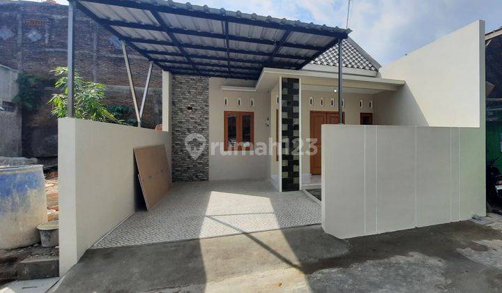 Rumah Baru Murah Solo Kota Hanya 7 Menit Ke Stadion Manahan Solo 1
