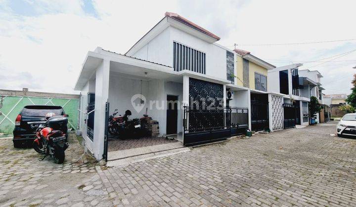 Rumah Cantik Di Cluster Pinggir Jalan Raya Mangesty Sebelah Fasum 2