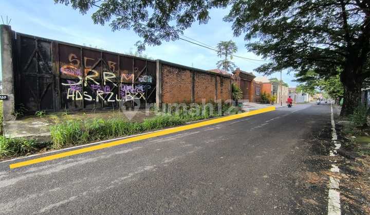 Lahan Siap Bangun Luas 1329 M Sudah Pagar Keliling Lokasi Strategis Dekat Stadion Manahan Solo Kota