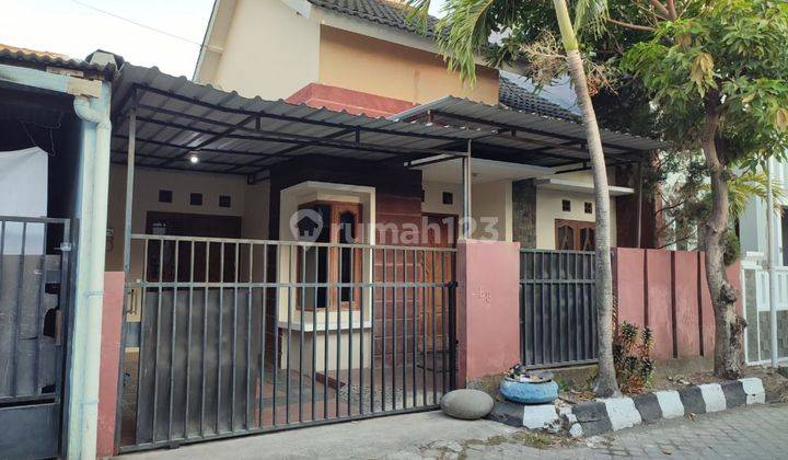 Rumah Bagus Nyaman Cluster Dekat Lor In Hotel Jl. Adisucipto Karanganyar Colomadu 1