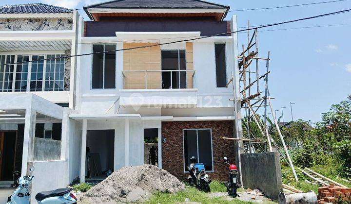 1 Unit Rumah Baru Cluster Akses Jalan 9 Meter 2 Lantai Dekat De Colomadu 1