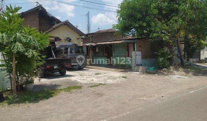 Tanah Luas Murah Bonus Bangunan Lokasi Strategis Dekat Gedung Graha Saba Buana Solo 1