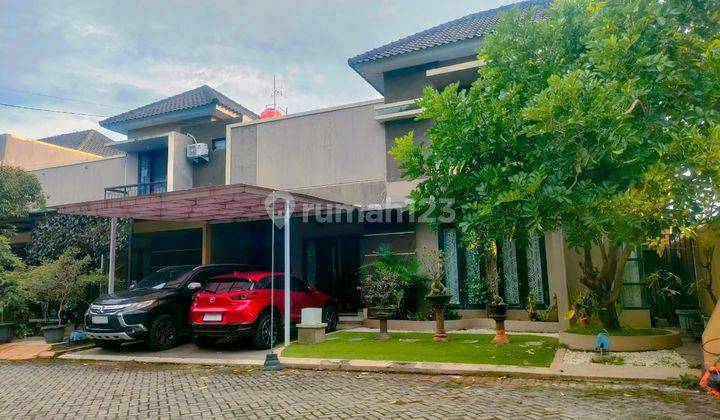 Rumah Mewah Posisi Hook Di Cluster Elite Lingkungan Asri Dan Nyaman Dekat Kampus Uns Solo 2