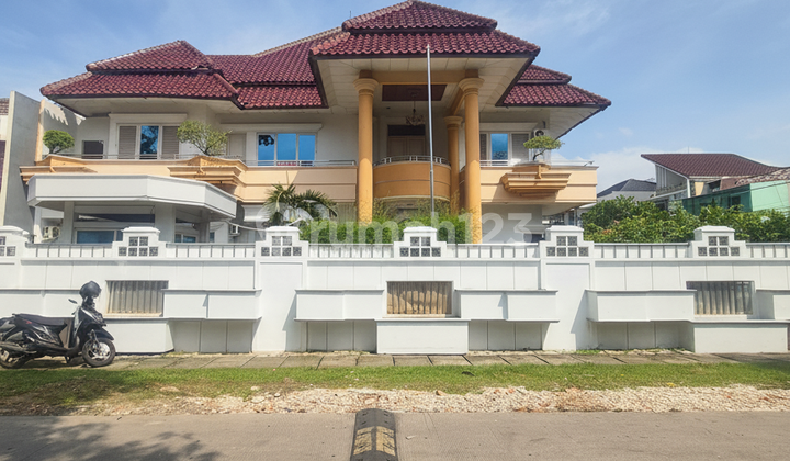 Rumah Mewah Dalam Komplek Elit di Duren Sawit,Jakarta Timur 2