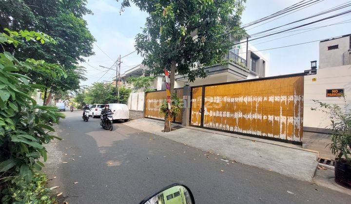 Rumah mewah siap huni dkt Patal Senayan,Jakarta Selatan 2