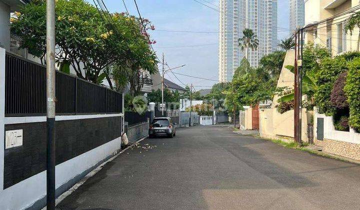 Rumah mewah di Terusan Hang Lekir,Kebayoran Lama,Jakarta Selatan 2