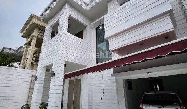 Rumah  tahap finisihing renovasi di Ciganjur,Jakarta Selatan 1