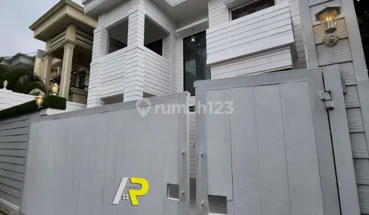 Rumah  tahap finisihing renovasi di Ciganjur,Jakarta Selatan 2