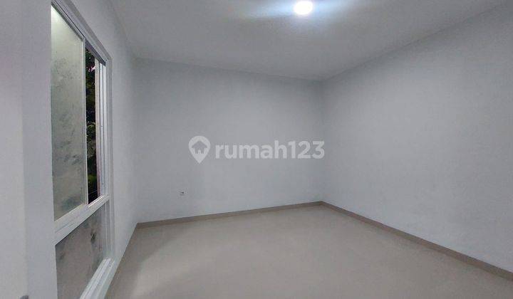 Rumah Cluster bebas banjir dekat Jl Raya di Jatiasih,Bekasi Kota