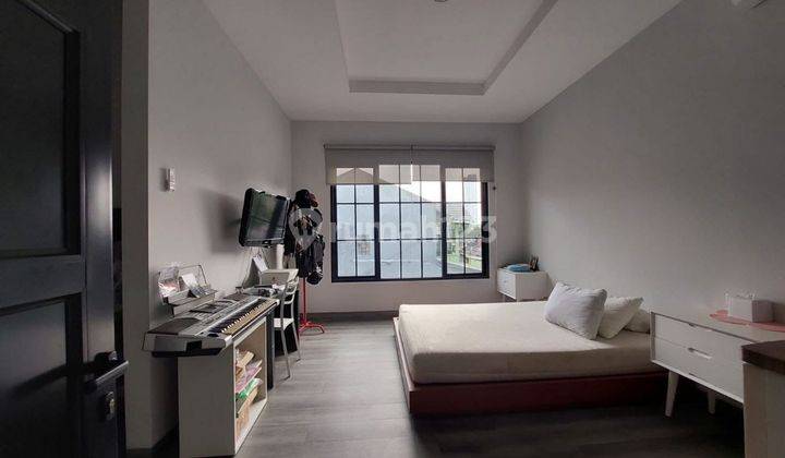 Rumah mewah dekat patal senayan di Kebayoran Lama,Jakarta Selatan 15