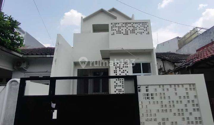 Rumah Baru Dalam Komplek Area Duren Sawit Jakarta Timur 2