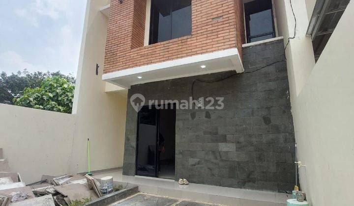 Rumah Baru Dalam komplek di Pondok kelapa,Jakarta Timur 1