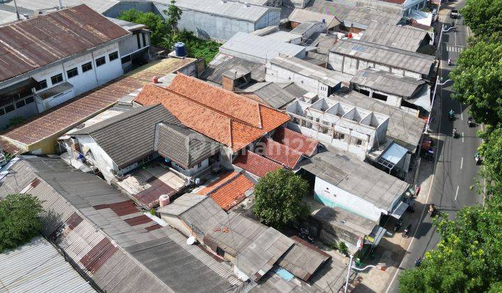 Rumah Di Jalan Raya Penggilingan Cakung, Jakarta Timur
 2