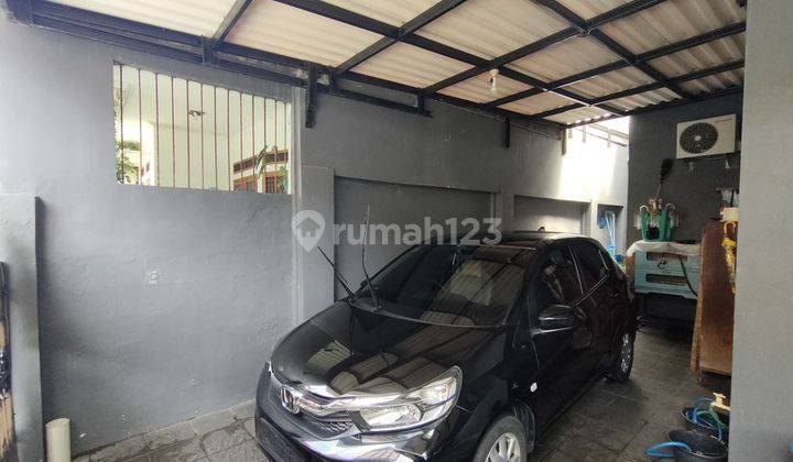 Rumah 1,5 Lantai Dalam Komplek di Pondok Bambu Jakarta Timur
 2