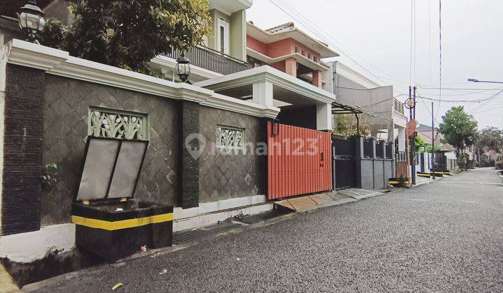 Rumah Mewah Rapi Terawat di Cipinang Muara,Jatinegara,Jakarta Tim 1