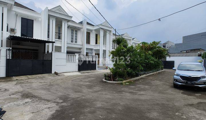 Rumah Cluster Mewah Bebas Banjir di Duren Sawit,Jakarta Timur 1