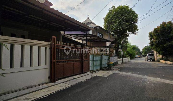 Rumah Pavilium dalam komplek Kav DKI Pondok Kelapa,Jakarta Timur 2