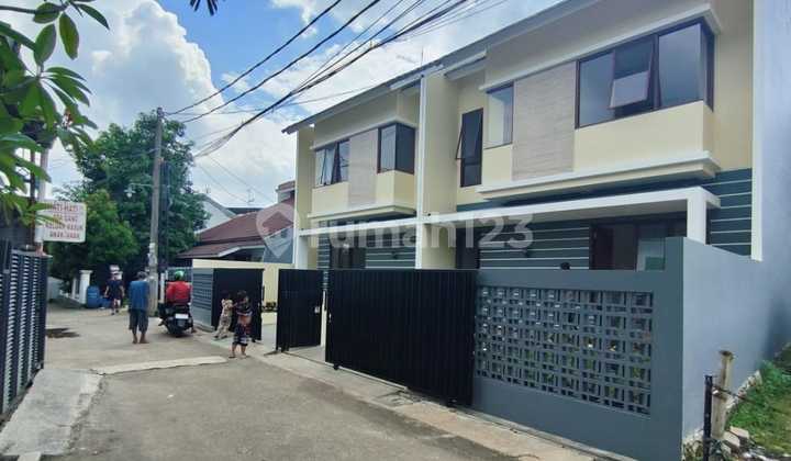 Rumah Baru Non Cluster Dkt Stasiun Lrt Jatibening Baru Bekasi 2
