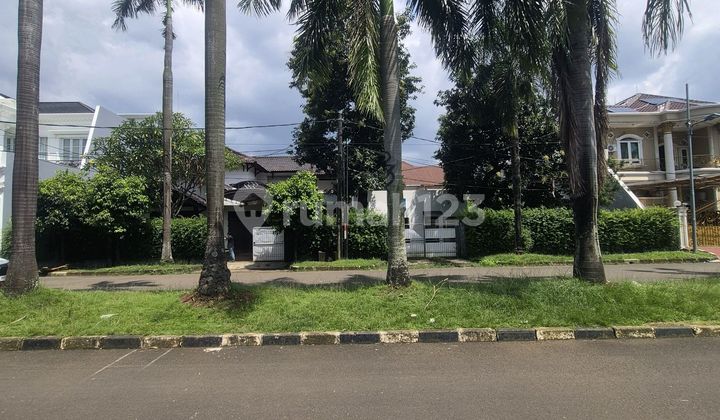 Large Land House in Billymoon Complex, Pondok Kelapa, East Jakarta