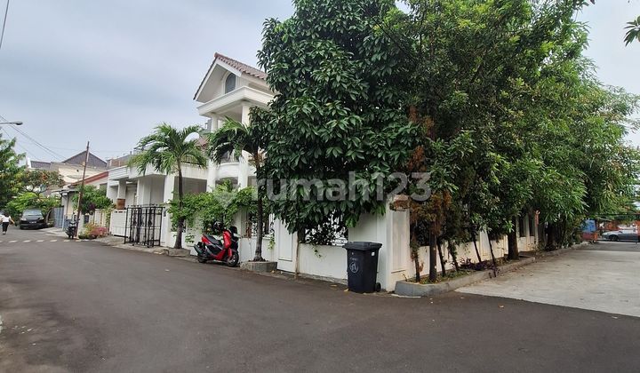 Rumah Mewah Bebas Banjir Di Taman Galaxy Bekasi Selatan 2