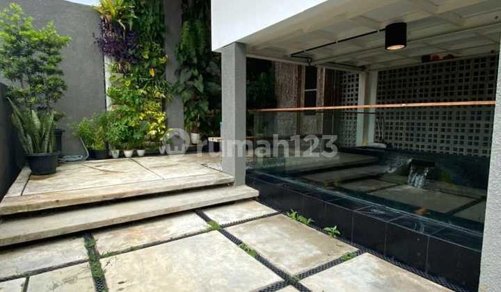 Sultan Spec House at Suburban Price in Pulomas, East Jakarta 2