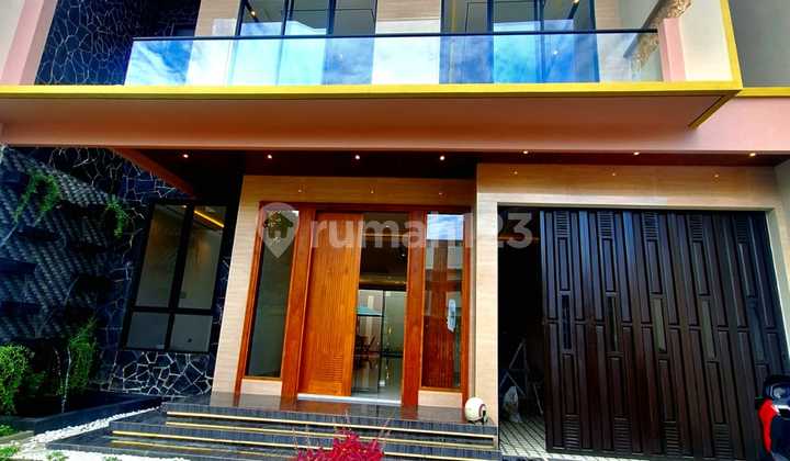 Rumah Baru Modern Minimalis Dgn Kolam Renang Di Senen Jakarta Pus 2