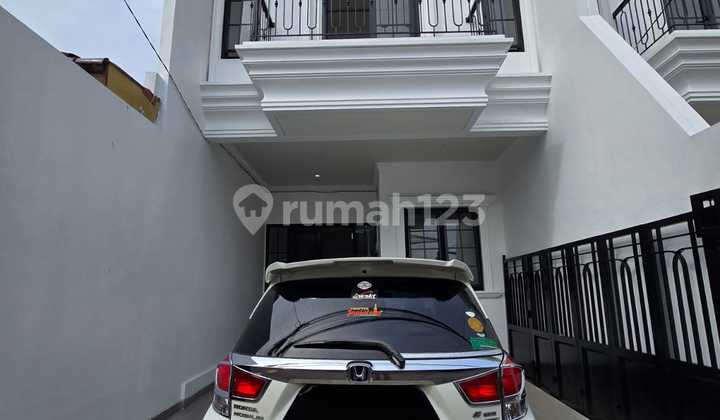 Rumah Baru Classic Modern Di Cipinang Cempedak Jakarta Timur Rumah Baru Classic Modern Di Cipinang Cempedak Jakarta Timur