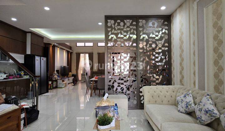 Rumah Mewah Semi Furnish Di Kav Marinir Pdk Kelapa,jakarta Timur 2