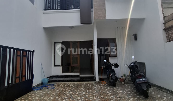 New Ready-to-Occupy House in Duren Sawit Complex, East Jakarta 2