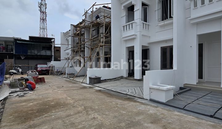 One Gate System Cluster House in Pondok Kopi, East Jakarta 1
