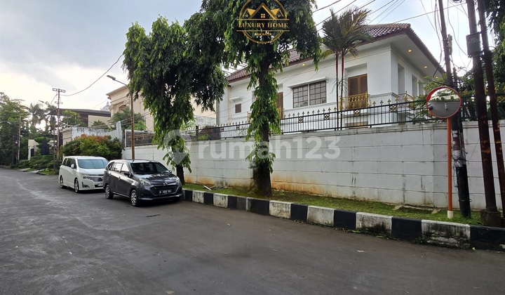 Rumah Mewah Di Prime Area Simprug Golf Jakarta Selatan 2