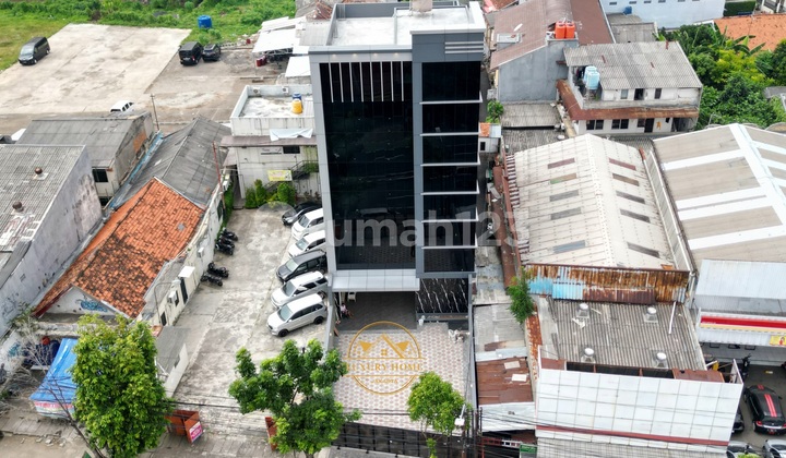 For Sale: Strategic 4½-Story Office Building in Cawang, East Jakarta