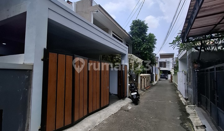 Rumah Baru Carport 2 Mobil Di Pondok Kelapa Jakarta Timur 2