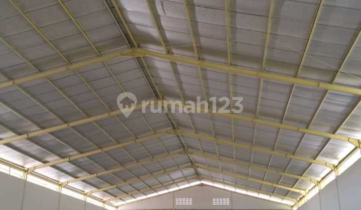 Warehouse for Rent Ready to Use Suitable for Business in Sepatan Tangerang