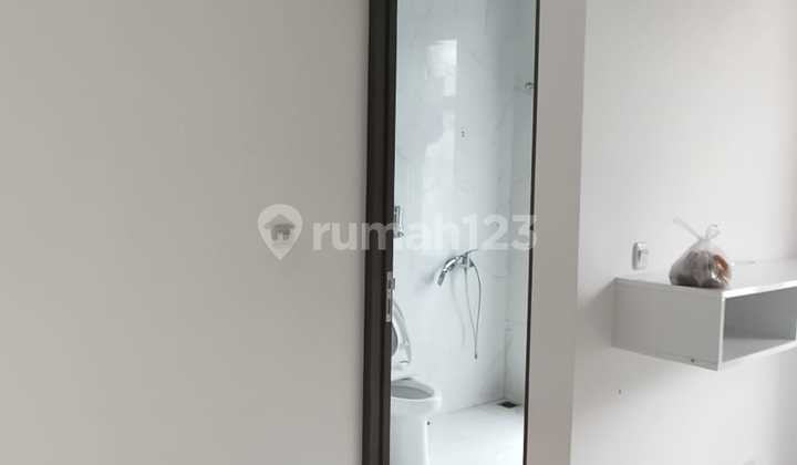 Dijual Rumah Modern 2 Lantai di Cikupa Citra Raya Tangerang 2