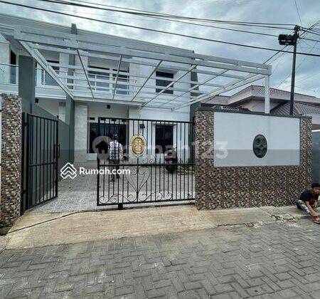 Rumah Bagus 2 Lantai Siap Huni Di Jatiwaringin 1