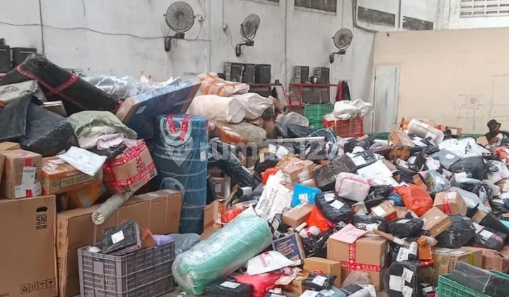 Disewakan Gudang Lokasi Startegis di Cipondoh Tangerang