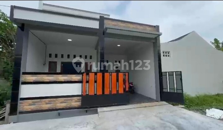 Dijual Rumah Siap Huni Minimalis di Cikupa Citra Raya Tangerang 2