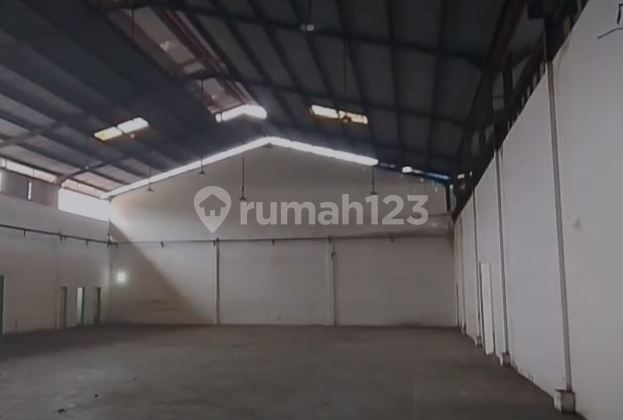 Disewakan Gudang Lokasi Strategis di Cikupa