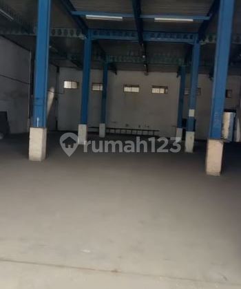 Warehouse for Rent Ready to Operate in Kalideres, West Jakarta