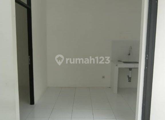 Disewakan Rumah Minimalis Di Villagio Citra Raya  2