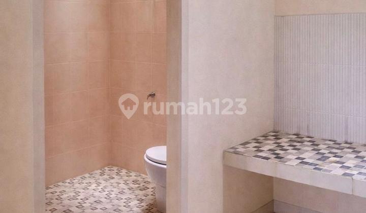 For Sale, Strategic Location Shop House in Jambi 2