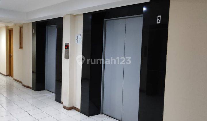 Apartemen cvictoria square
Type studio, cimone. Jual cepat 11