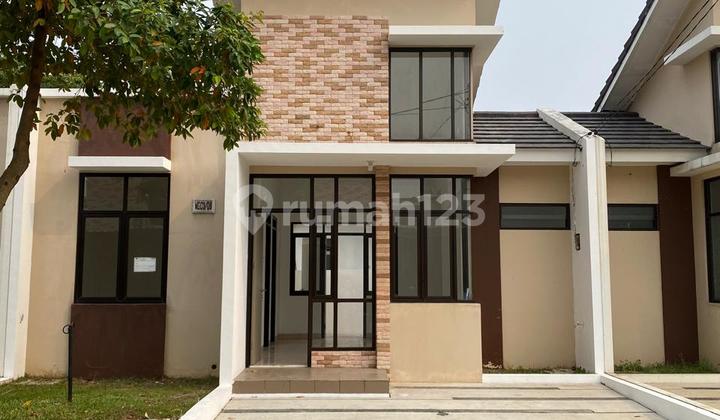 Rumah Gres,siap Huni Di Vilagio - Citra Raya,strategis Rumah Gres,siap Huni Di Vilagio - Citra Raya,strategis