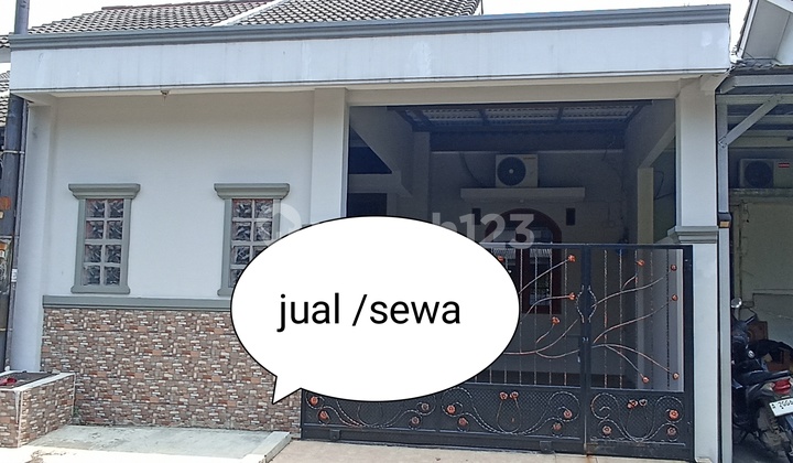 Ready-to-Occupy, Well-Maintained House in Citra Raya Boulevard Cluster, Strategic Location Ready-to-Occupy, Well-Maintained House in Citra Raya Boulevard Cluster, Strategic Location